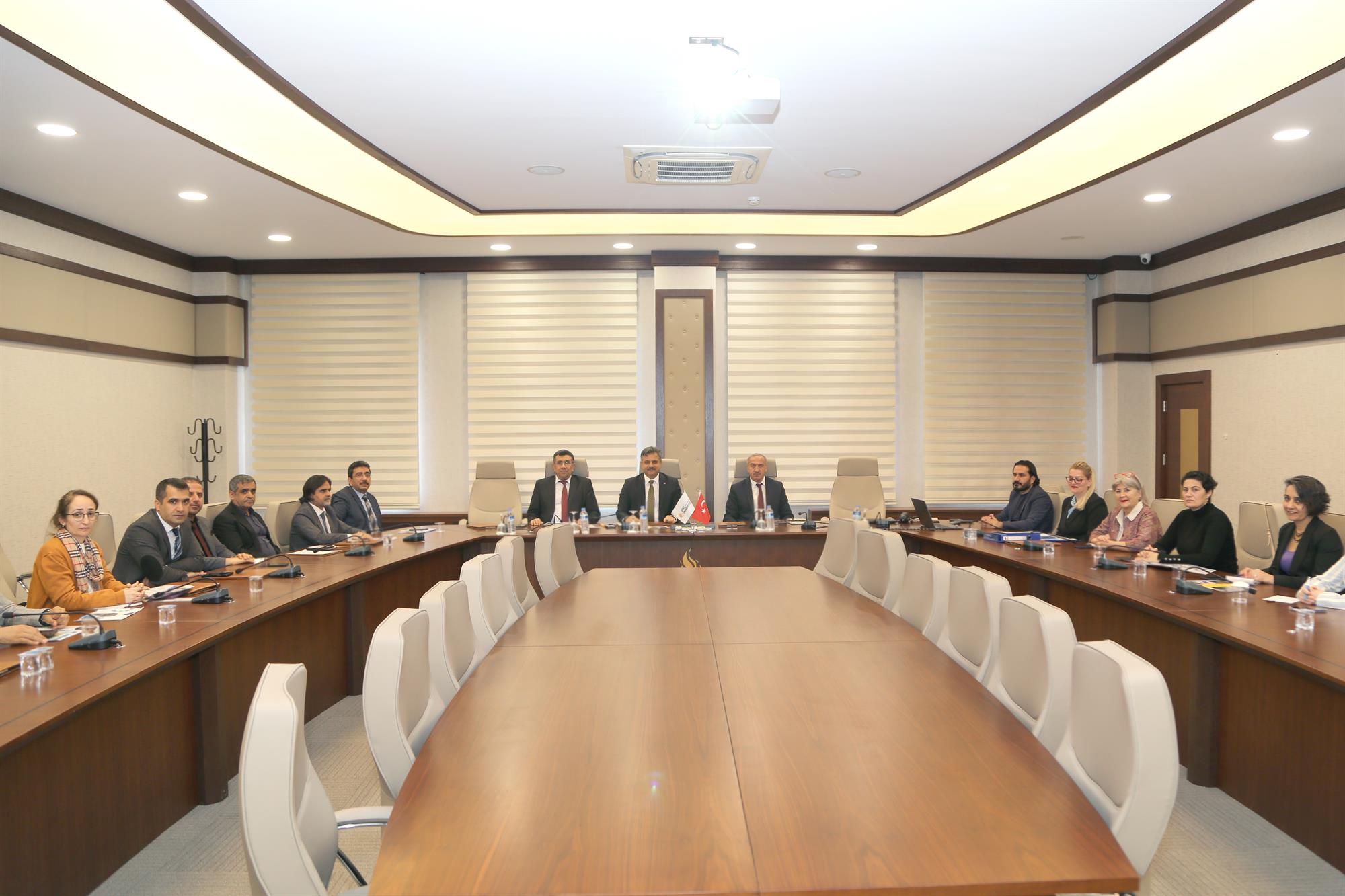 Üniversitemizde Kapsamlı Değerlendirme ve Koordinasyon Toplantısı Gerçekleştirildi